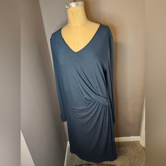 AnnTaylor Dress size 16. - Picture 1 of 5